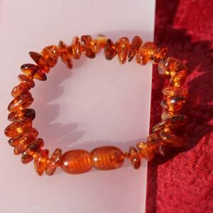 Bracelet Bébé Ambre brut cognac vis