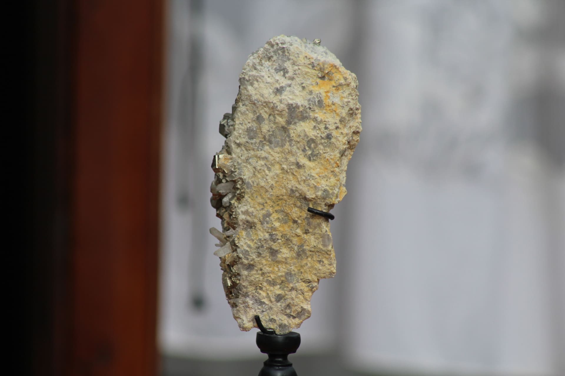 pyrite cubique de cristaux de quartz