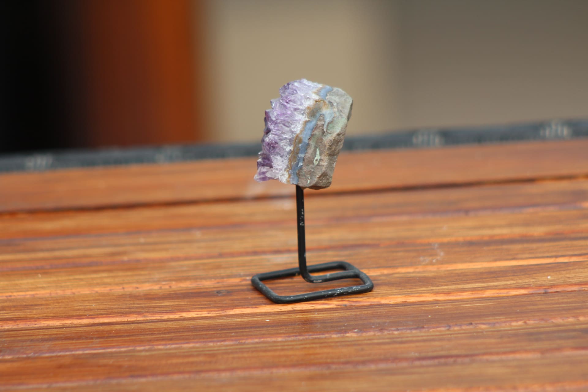 Améthyste sur socle