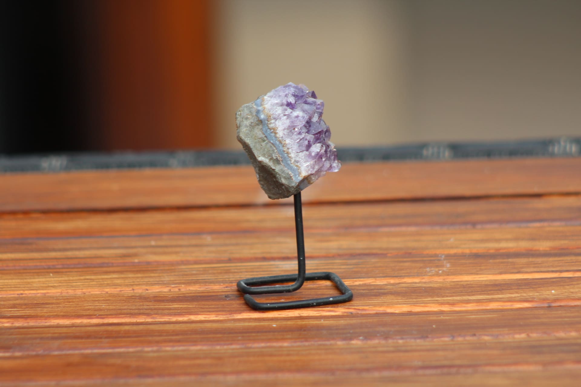 Améthyste sur socle